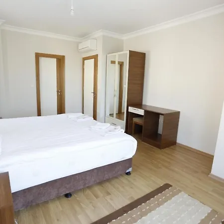 Villa Lal-1 *
